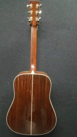 Martin Guitars - D-28 2