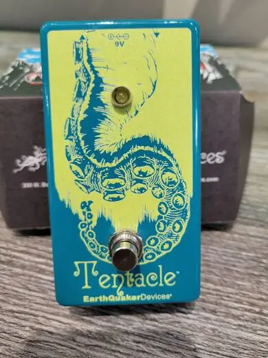 EARTHQUAKER TENTACLE OCTAVE UP