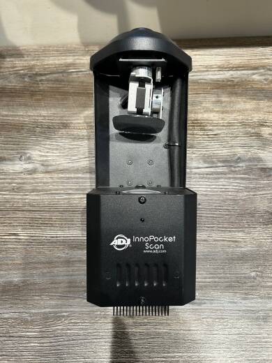 ADJ - INNO POCKETSCAN