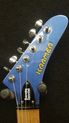 KRAMER BARETTA SPECIAL CANDY BLUE 3