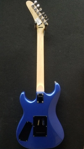 KRAMER BARETTA SPECIAL CANDY BLUE 4