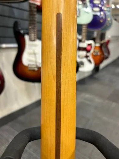 Fender - 011-3901-709 2
