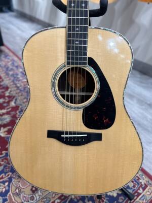 Yamaha LL16D ARE Original Jumbo Acoustic/Electric Guitar - Black