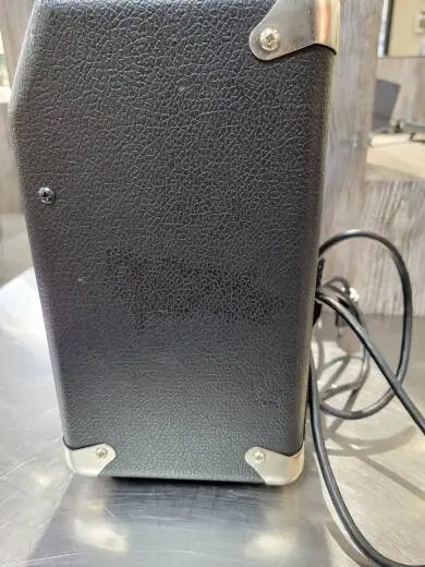 Store Special Product - FENDER FRONTMAN 10G