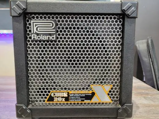 ROLAND-20X CUBE