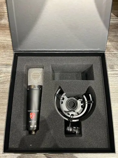 Lauten Audio - LA-220 V2