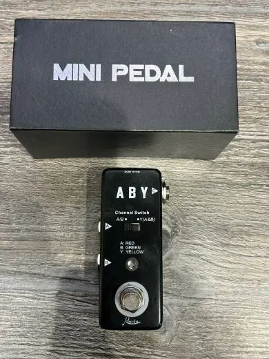 Rowin ABY Selector Pedal
