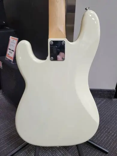 FENDER STANDARD P-BASS MPL BLK/PG OWT 2