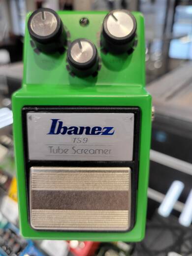 Ibanez TS9 - Tube Screamer | Long & McQuade