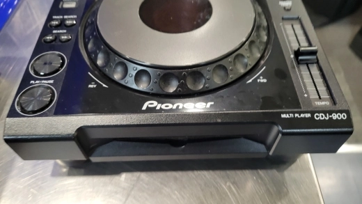 PIONEER CDJ900 DJ PLAYER W/MP3 AND USB 2