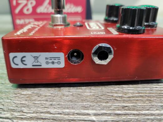 MXR M78 - Custom Badass '78 Distortion | Long & McQuade