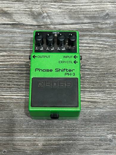 BOSS PH-3 Phase Shifter Pedal | Long & McQuade