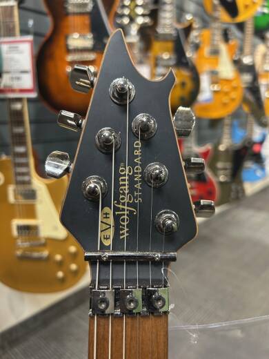 EVH Wolfgang WG Standard Exotic Laurel Burl, Baked Maple