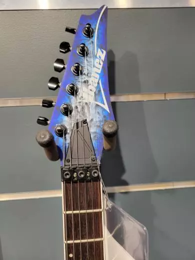 IBANEZ S COSMIC BLUE FROZEN MATTE 2