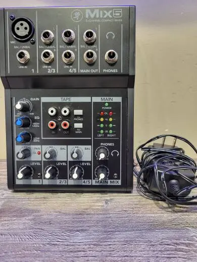 Mackie - MIX5
