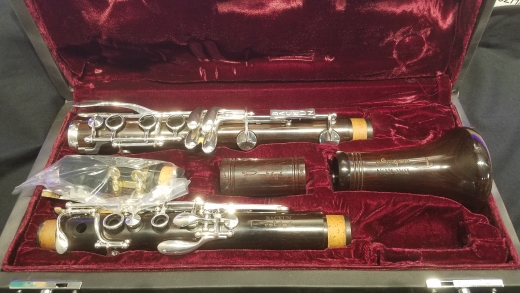 *Package Deal* BACKUN PROTEGE BB COCOBOLO CLARINET w/ Fatboy Barrels and extra Bell