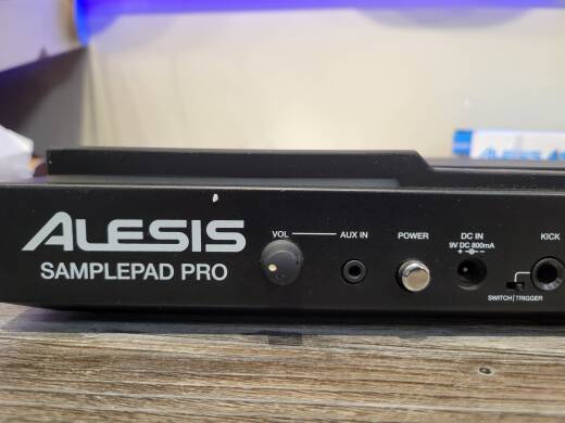 Gear Hunter | Alesis - SAMPLEPAD PRO