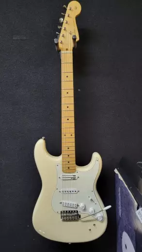 FENDER EOB SUSTAINER STRAT MN OWT