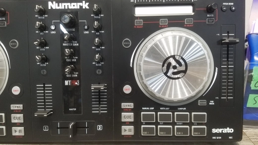 Numark - MIXTRACK PRO 3 2