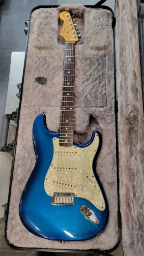 FENDER CUSTOM SHOP STRATOCASTER BLUE BURST