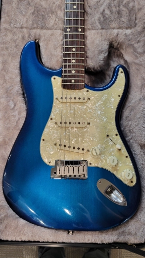 FENDER CUSTOM SHOP STRATOCASTER BLUE BURST 2