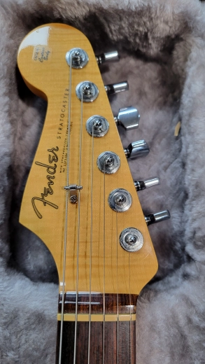 FENDER CUSTOM SHOP STRATOCASTER BLUE BURST 5