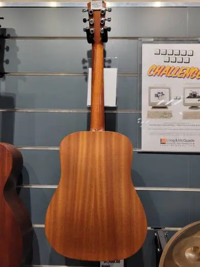 Taylor Guitars - BT2 LEFT 2