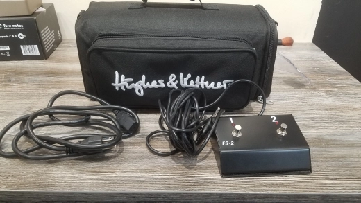 Hughes & Kettner - TUBE MEISTER DELUXE 20 HEAD 4