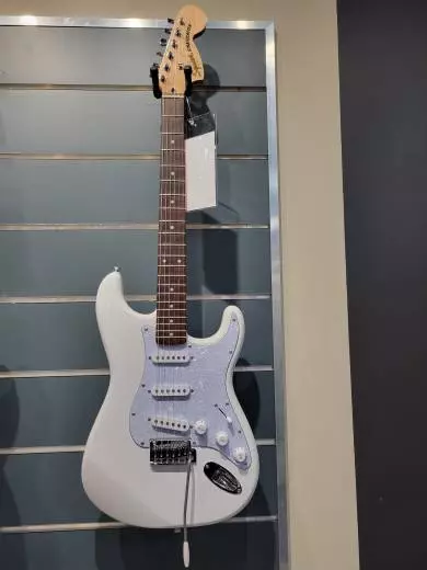 SQUIER FSR AFF STRAT LRL WPPG AWT