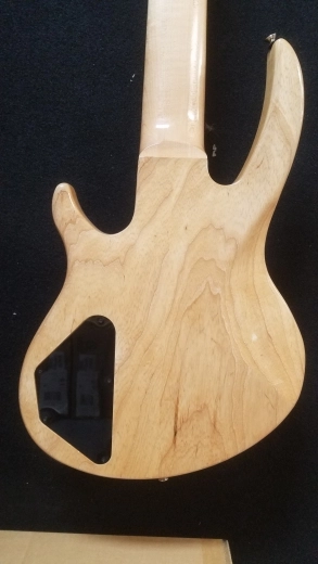 GIBSON 2018 EB BASS 5 STRING NATURAL SATIN 2