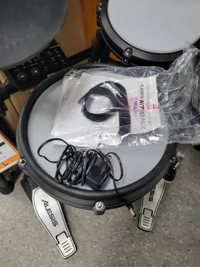 Alesis - NITROMAXKITXUS 2