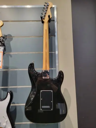 FENDER STD STRAT LH RW BLK 2