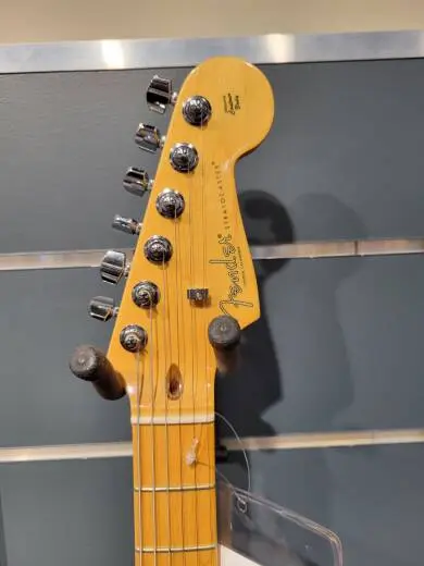 Store Special Product - FENDER AM PRO II STRAT MN OWT W/C