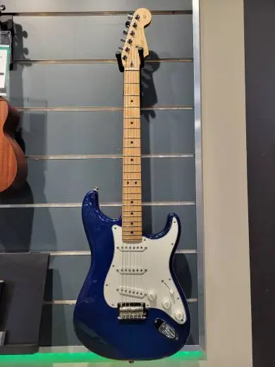 Fender - 014-4502-527