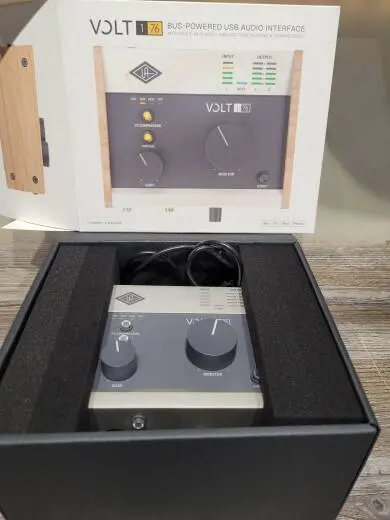 Universal Audio - UA-VOLT176 2