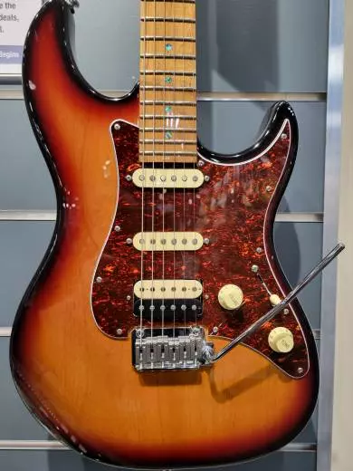 LARRY CARLTON SIRE S7 2