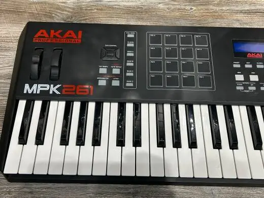 Akai - MPK261 2