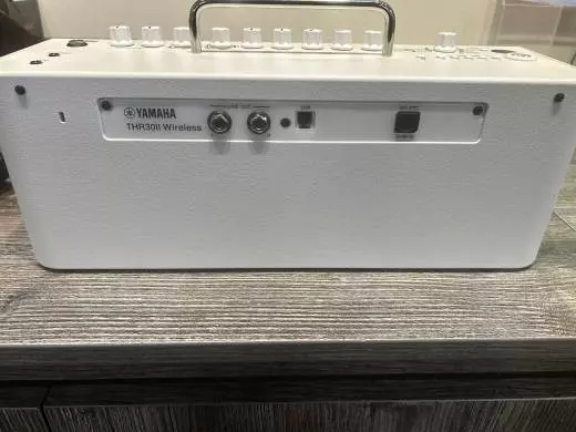 Yamaha - THR30IIWL WH 2