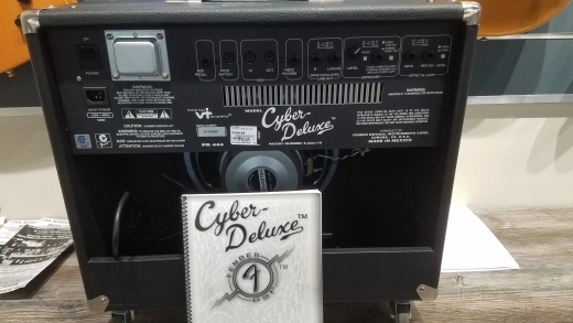 Fender Cyber-Deluxe 7