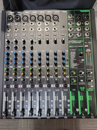 Mackie - PROFX12 V3