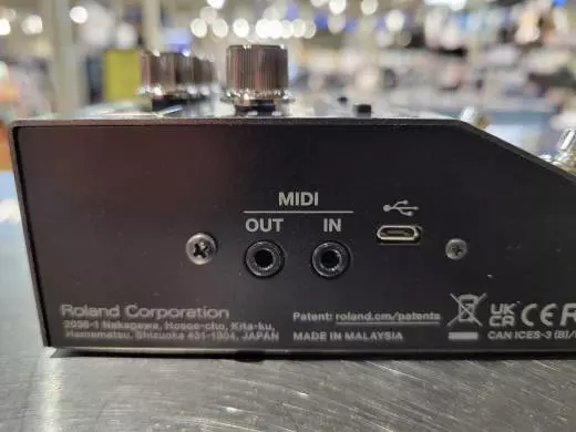 BOSS REVERB  - RV-200 2