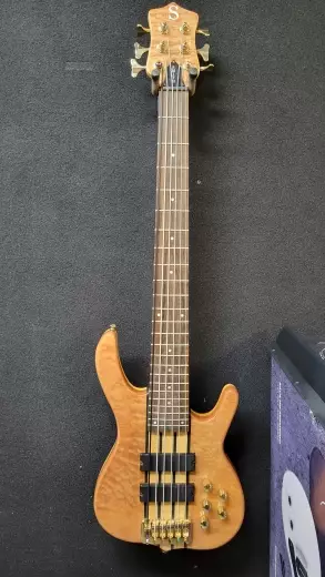 **Replica** 6 Strings Ken Smith Bass