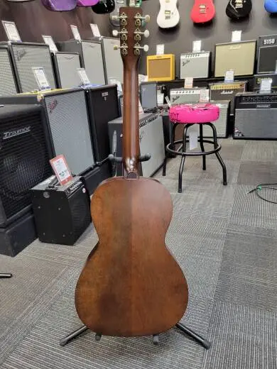Art & Lutherie Roadhouse Bourbon Burst 2