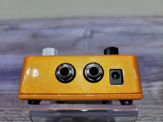 KEELEY DUAL DRIVE PEDAL WITH BOOST 2