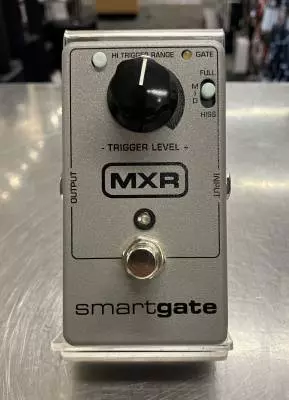MXR Smart Gate Noise Gate pedal