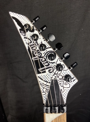 Store Special Product - Jackson Guitars - Dinky DK1 Skulls!