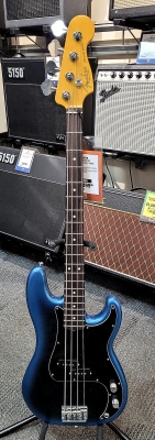 Fender - AM Pro II P Bass