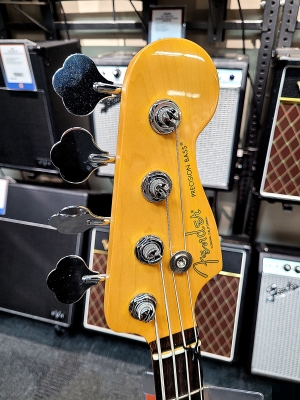 Fender - AM Pro II P Bass 4