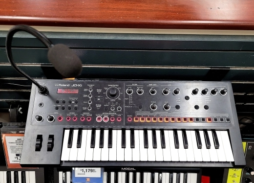 Roland - JD-XI 37 Key Analog/Digital X-Over