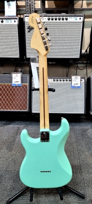 Fender - Limited Edition Tom Delonge Stratocaster Electric Guitar 3